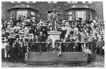 Unveiling the statue of Archibald Hood 1906