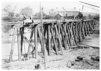 Construction of the viaduct at Rhydyfelin